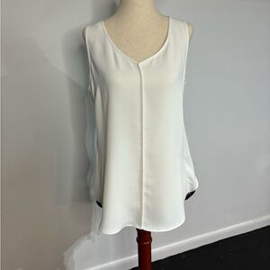 Cabi Black and White Mesh Net Overlay Sleeveless blouse size small